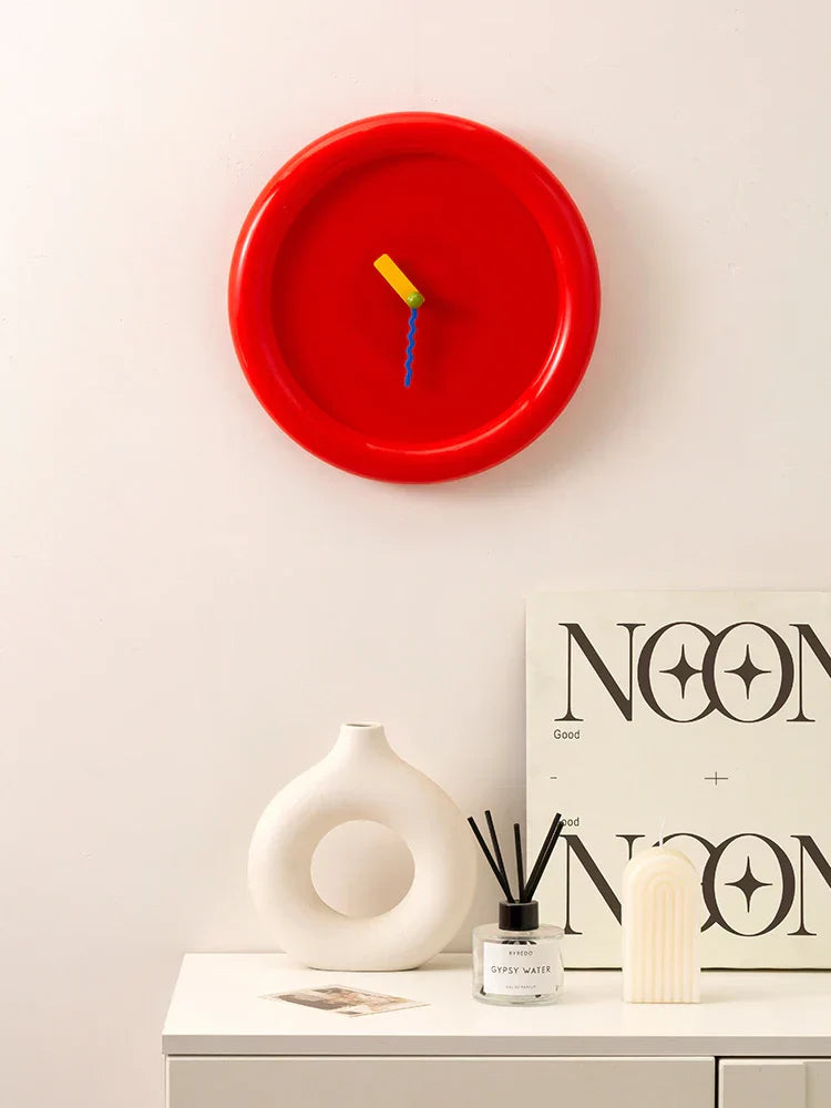 EpeiusHome – Horloge Mur Memphis pour Espaces Élégants
