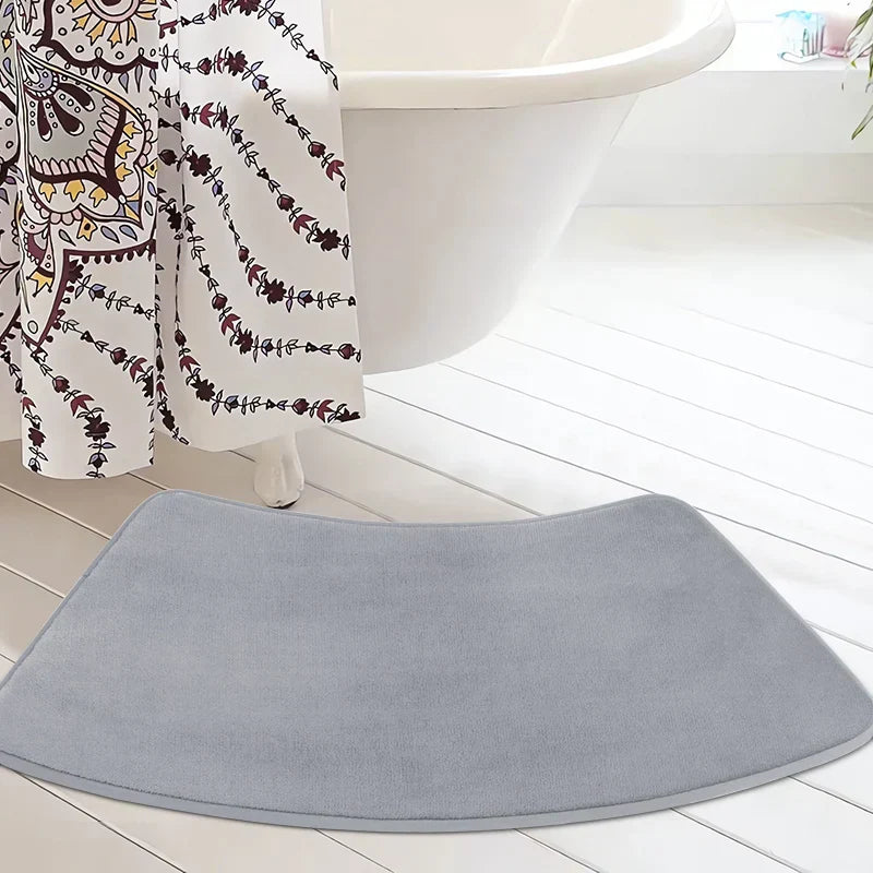 Tapis de bain incurvé antidérapant – Couleur unie, doux, à séchage rapide et absorbant pour salles de bains