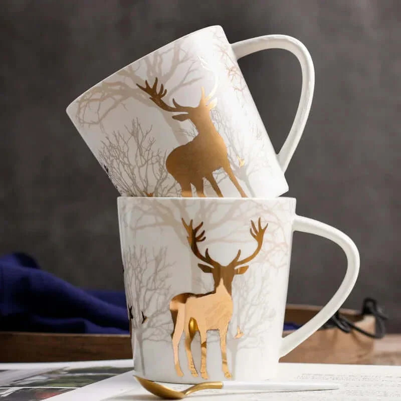 Tasses à café en céramique heureuses