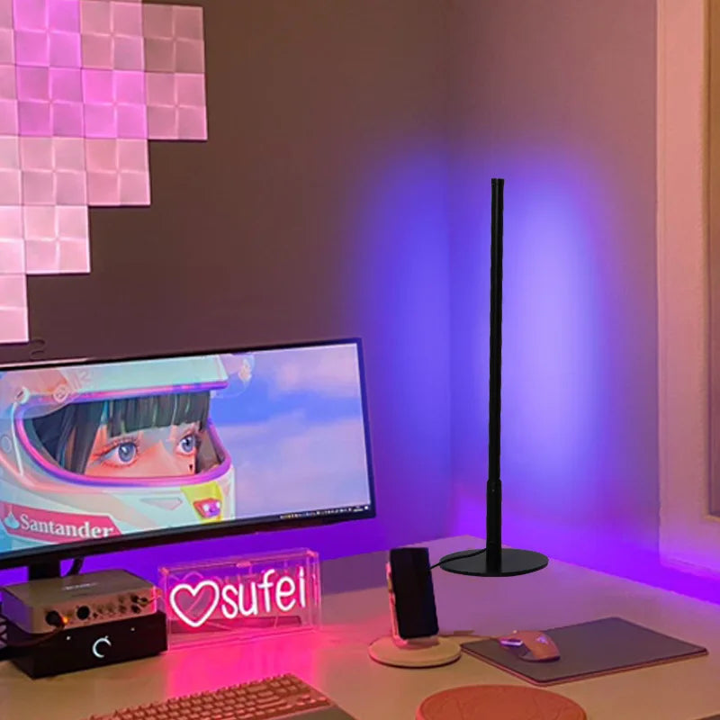 Floroux | Lampe de table moderne au design épuré