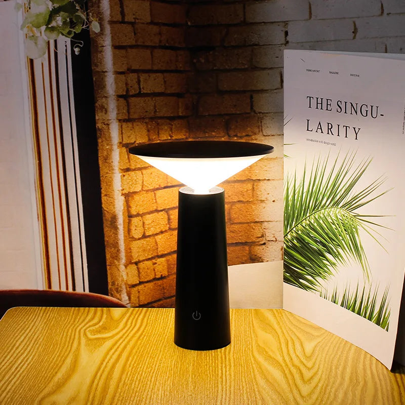 Floroux - Lampe de table LED mince et portable pour une atmosphère conviviale