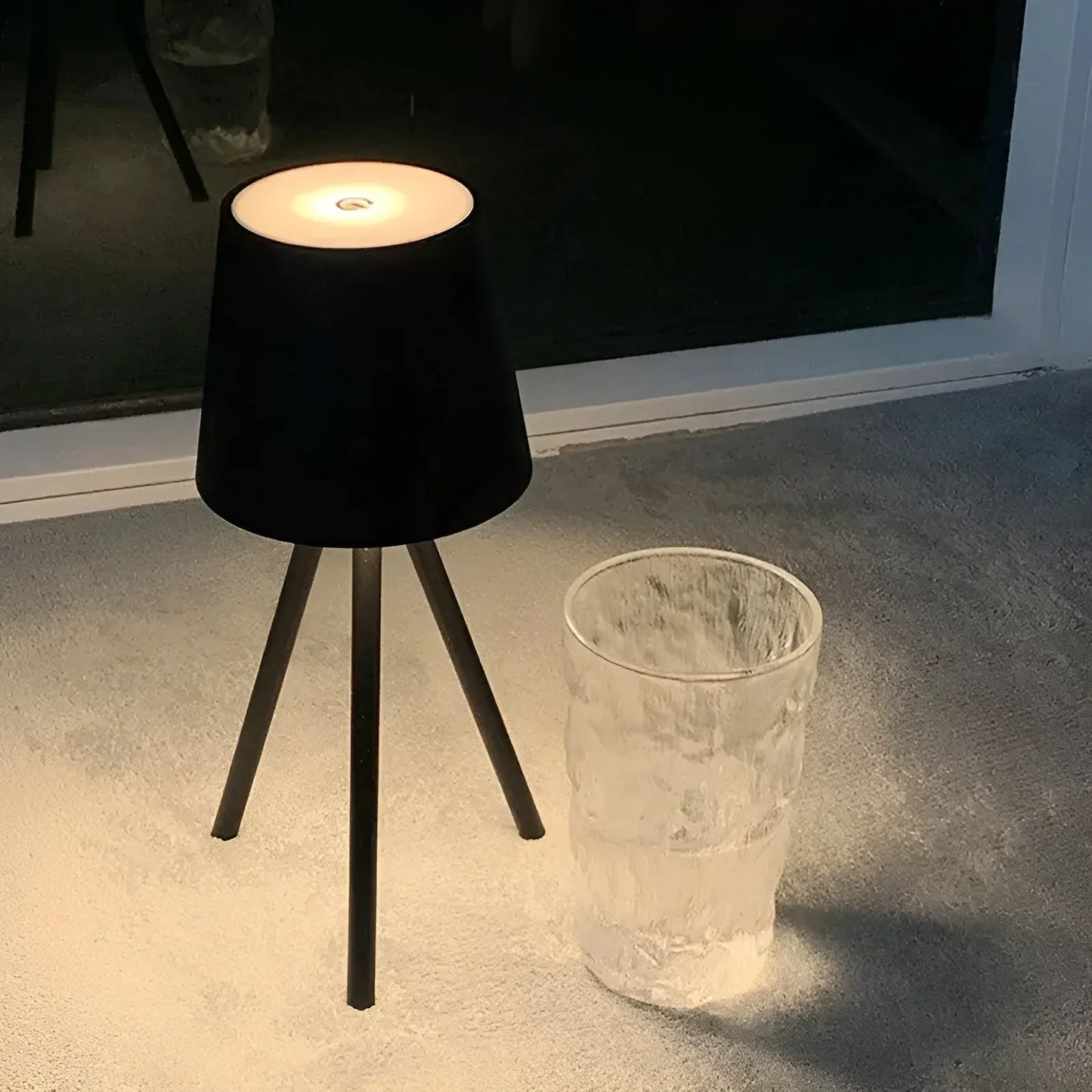 Floroux | Lampe de table sans fil à commande tactile et portable