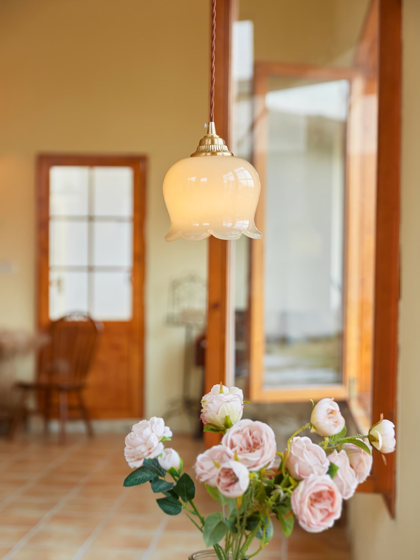 Floroux Talblume Suspension | Flower-shaped design | Elegant lighting for the home