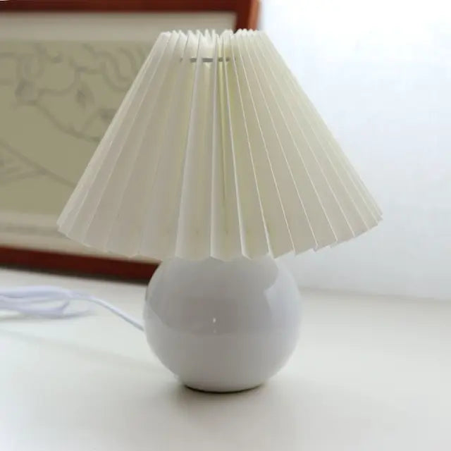 ÉléganceRétro - Lampe de Table Vintage avec Abat-Jour Plissé