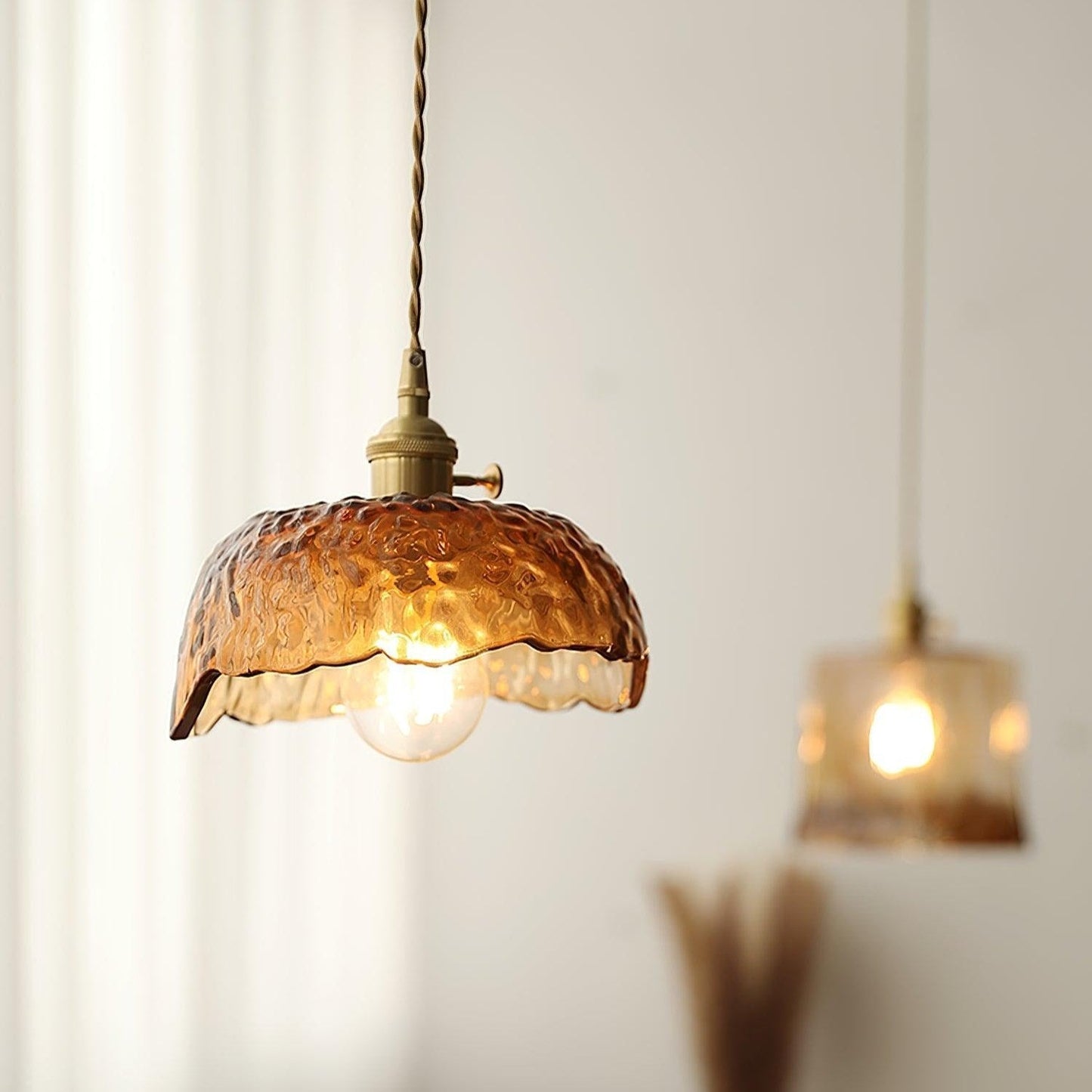 Suspension en verre brun Floroux