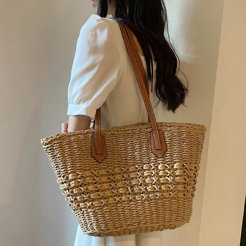 BohoVibe Tote – Élégant Sac Œufs en Paille