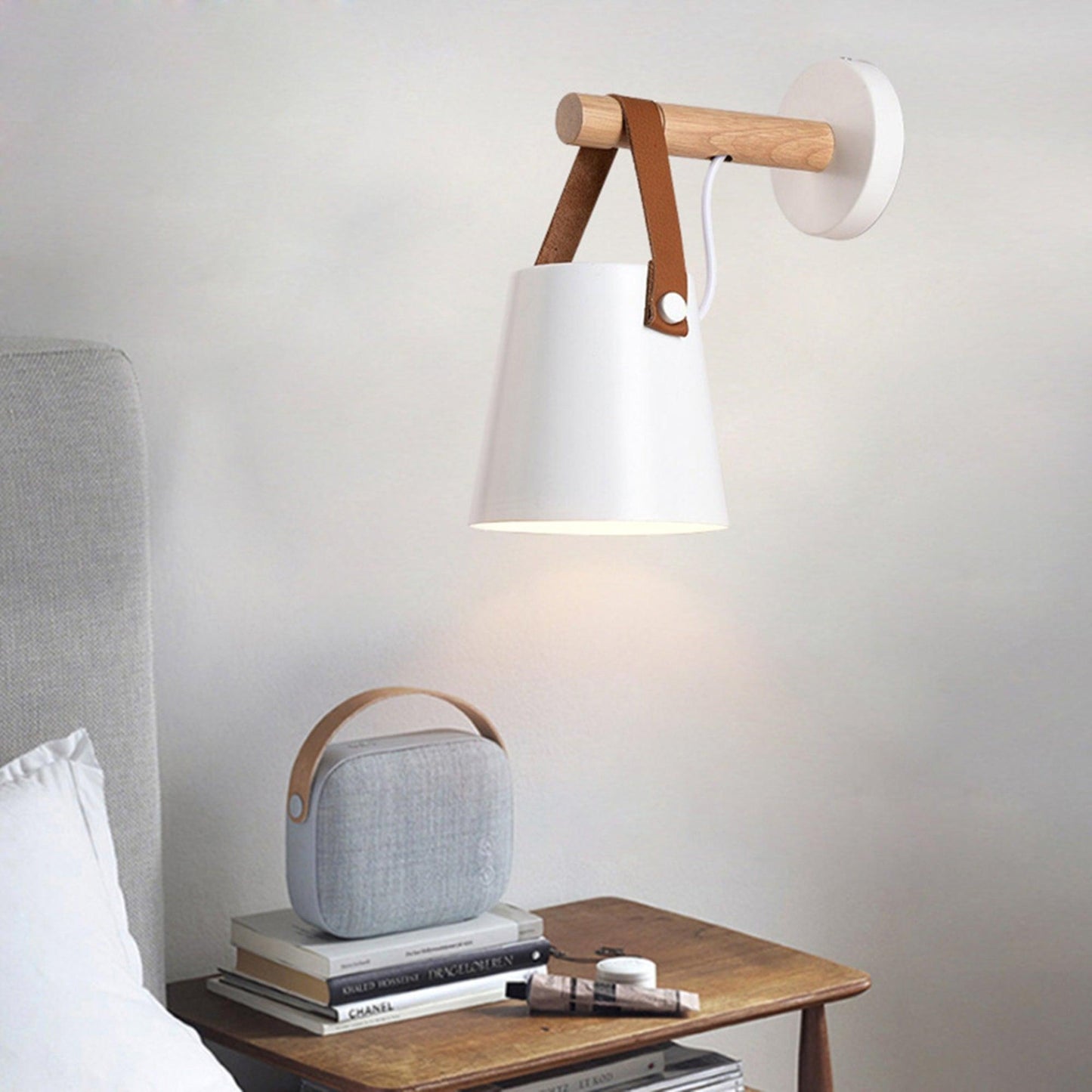 Floroux conical wall lamp in wood | Modern design | Eco-friendly | Interior decoration