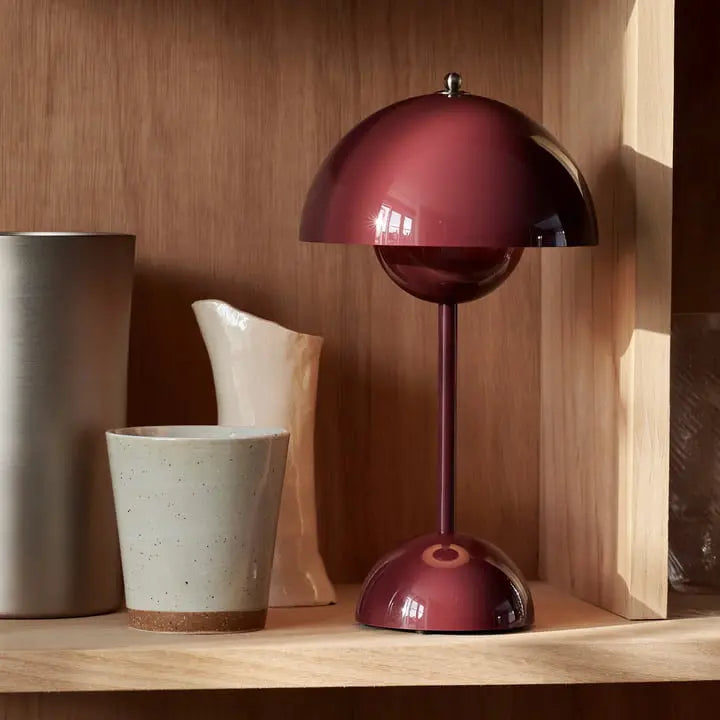 LunarGlow - Lampe de table LED pour une ambiance élégante