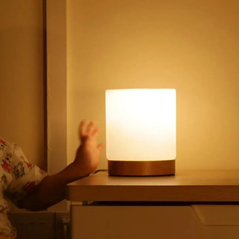 ÉclatVerre - Mini Lampe de Table en Verre avec Fonction Touch-Open et Éclairage 360°