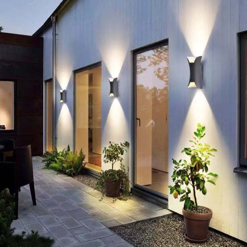 Lampe murale extérieure LED moderne - LumiEdge