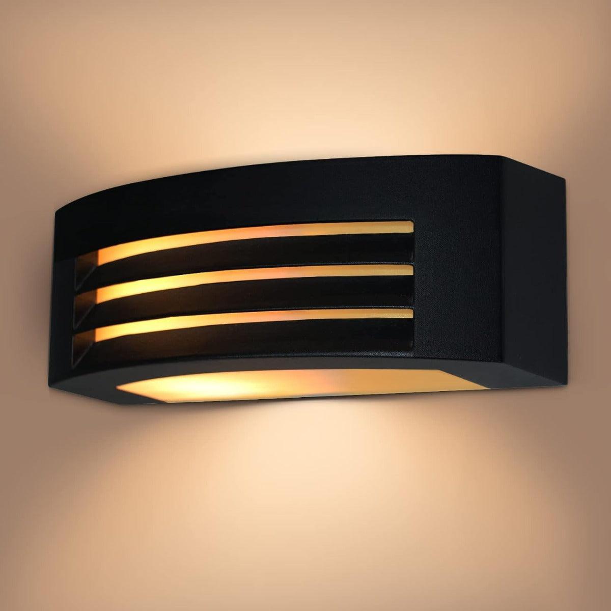GardaOutdoor Light – Robuste Applique Murale Noire IP54
