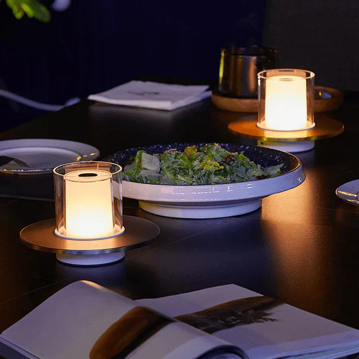 LumiÉlégance – Lampe LED à induction moderne