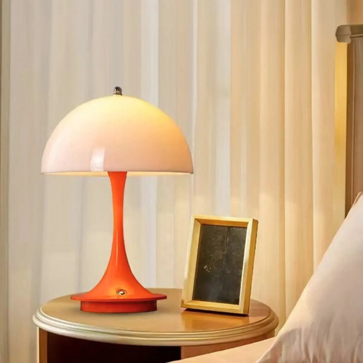 LumiTouch - Lampe de Chevet Tactile LED Élégante