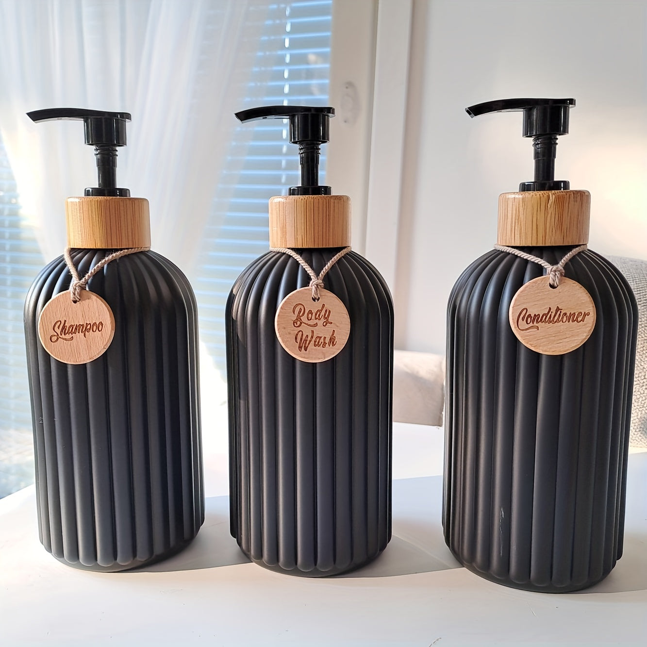 Ettlin | Bouteilles de shampooing de luxe rechargeables élégantes