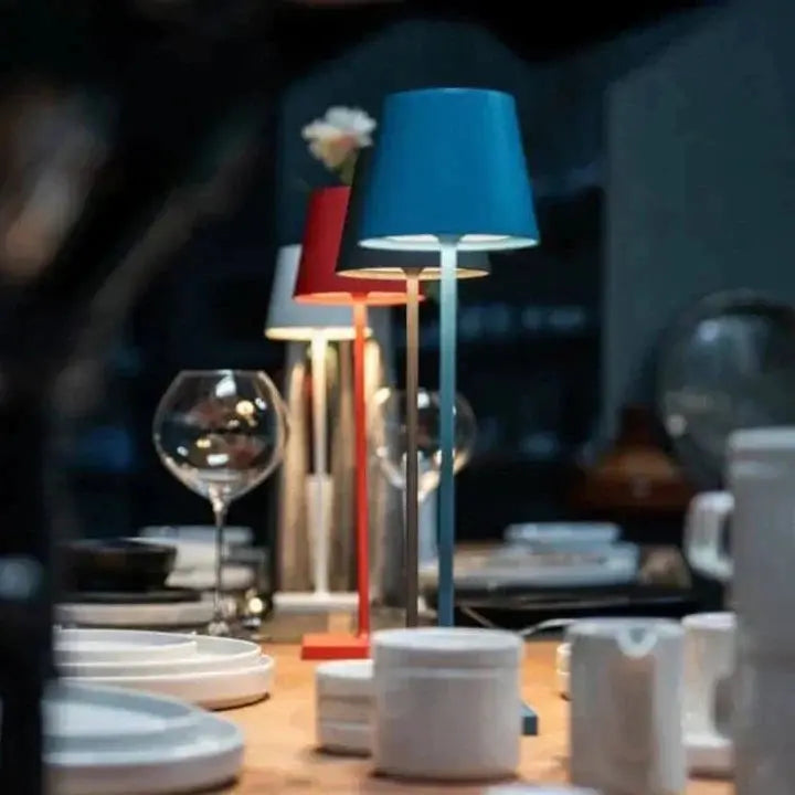 LumiLux - Lampe de table sans fil élégante