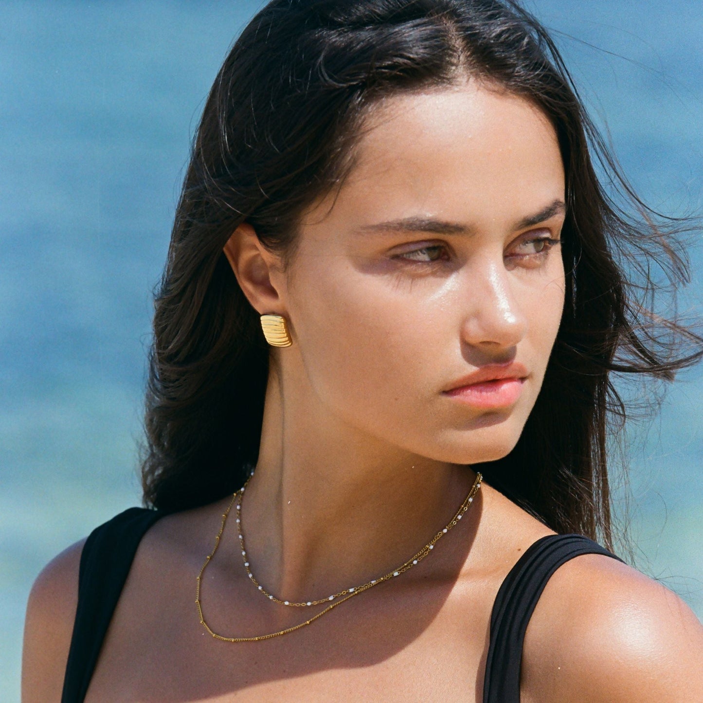 Amara Double Perles Choker - Élégant et Unique !