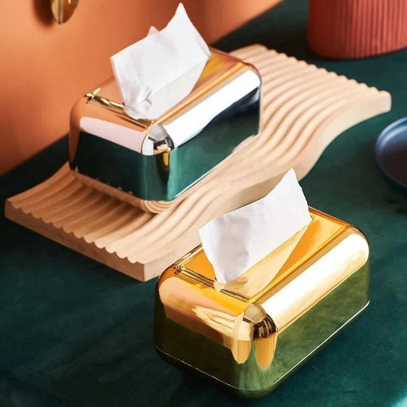 Boîte à mouchoirs décorative en or