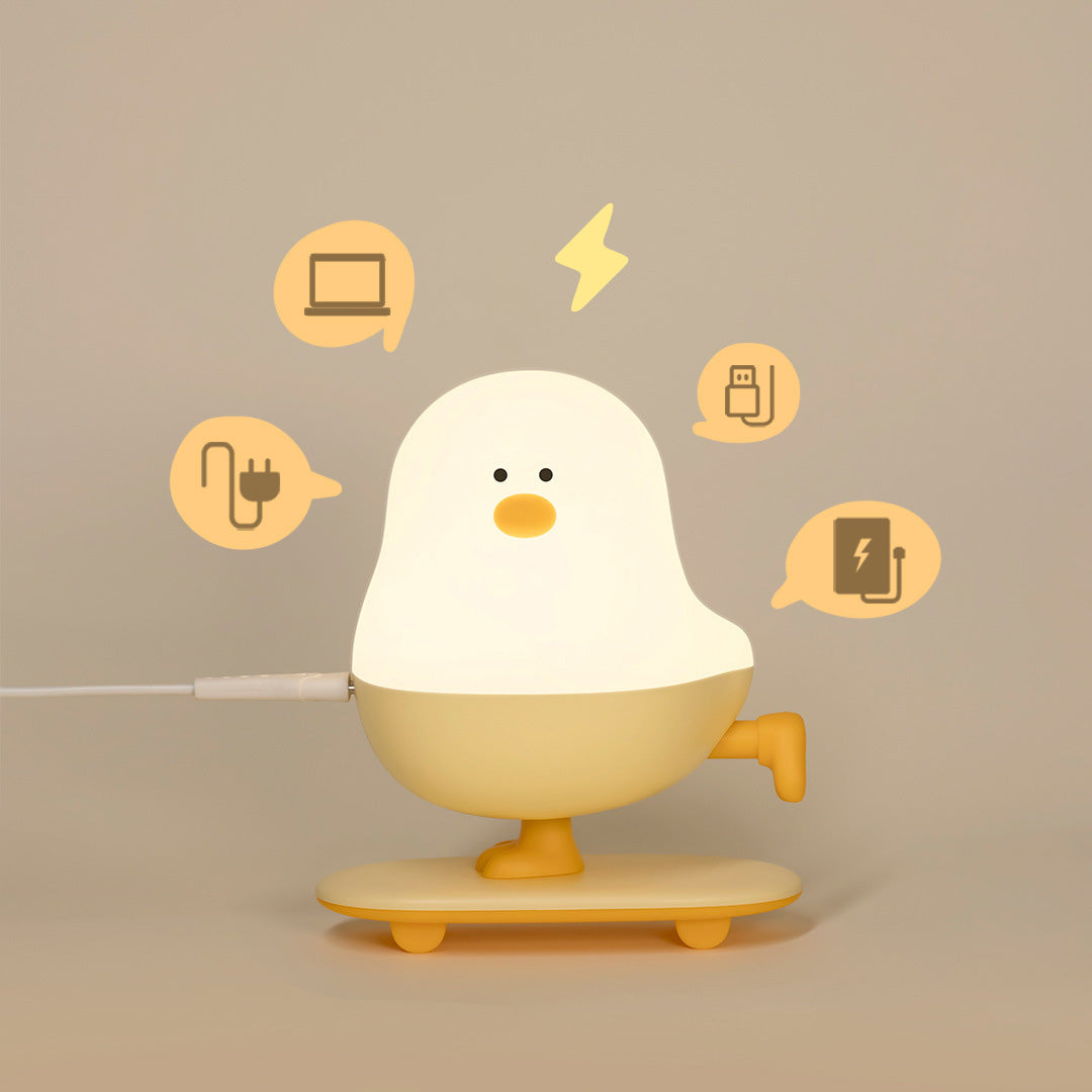 Lampe de nuit LED en silicone squeaky skateboard chicken - Cadeau parfait pour les enfants et les filles