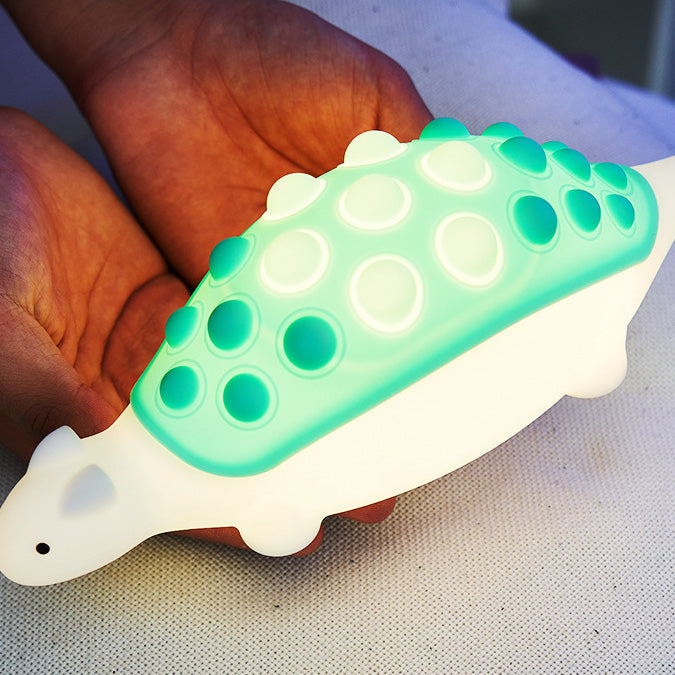 Lampe de nuit LED Pop-it dinosaure en silicone squishy - Cadeau parfait pour les enfants et les filles