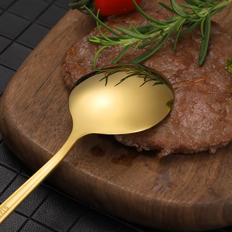 RoyalGlimmer Ensemble de Couverts Dorés - Ensemble de Couverts Dorés pour une Table Luxueuse