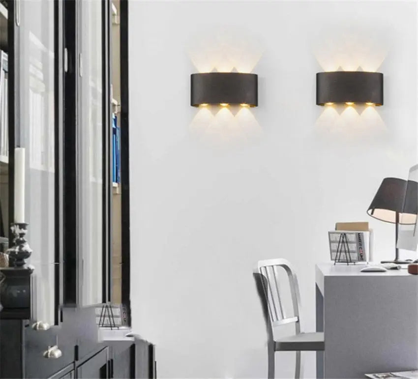 LumiFlex - Lampe Murale LED Moderne Étanche pour Intérieur et Extérieur
