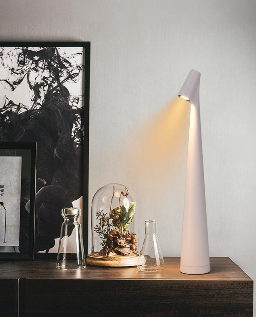 LumiMaître - Lampe de Table LED Rechargeable | Design Moderne et Fonctionnel | Éclairage Ambiant Durable