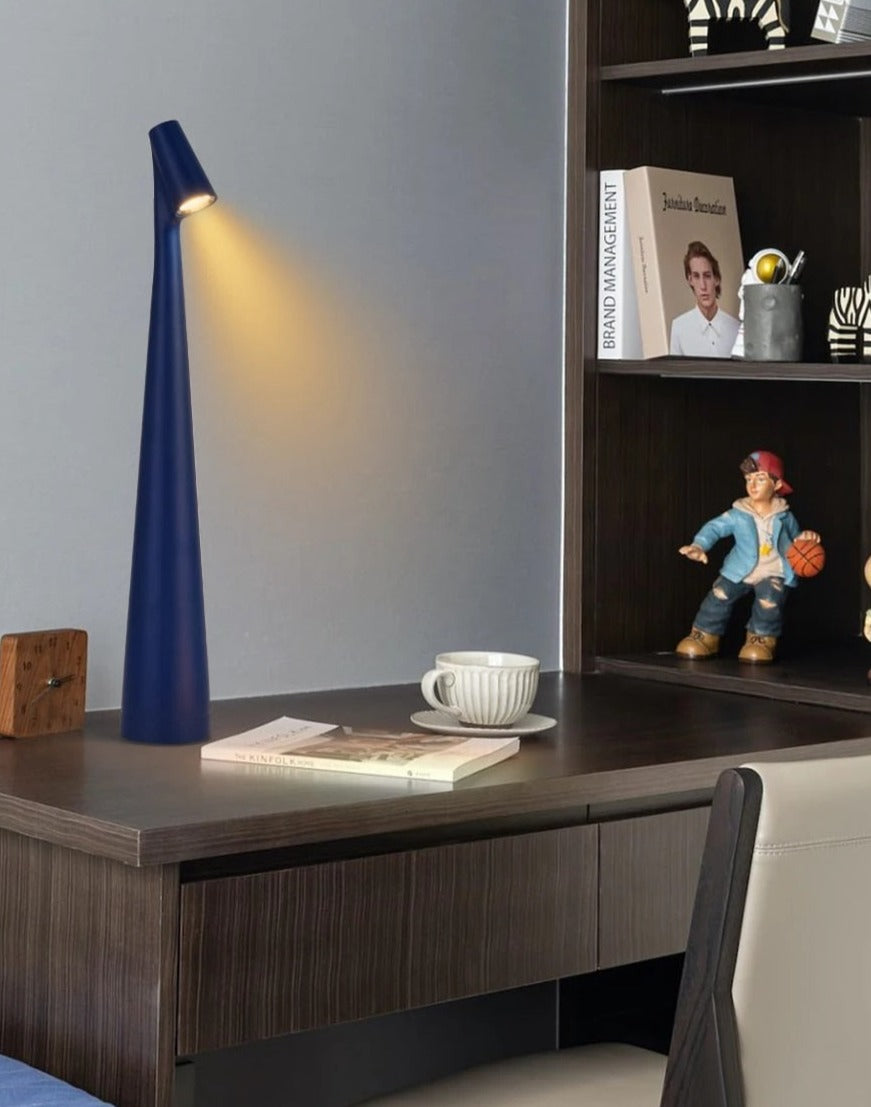 LumiMaître - Lampe de Table LED Rechargeable | Design Moderne et Fonctionnel | Éclairage Ambiant Durable