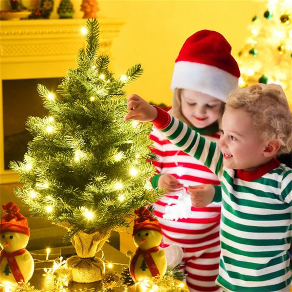 Arbre de Noël LED pré-éclairé de 24 pouces - Décor de table mini pour les fêtes avec fonction minuterie, parfait pour Noël à la maison et au bureau 2024