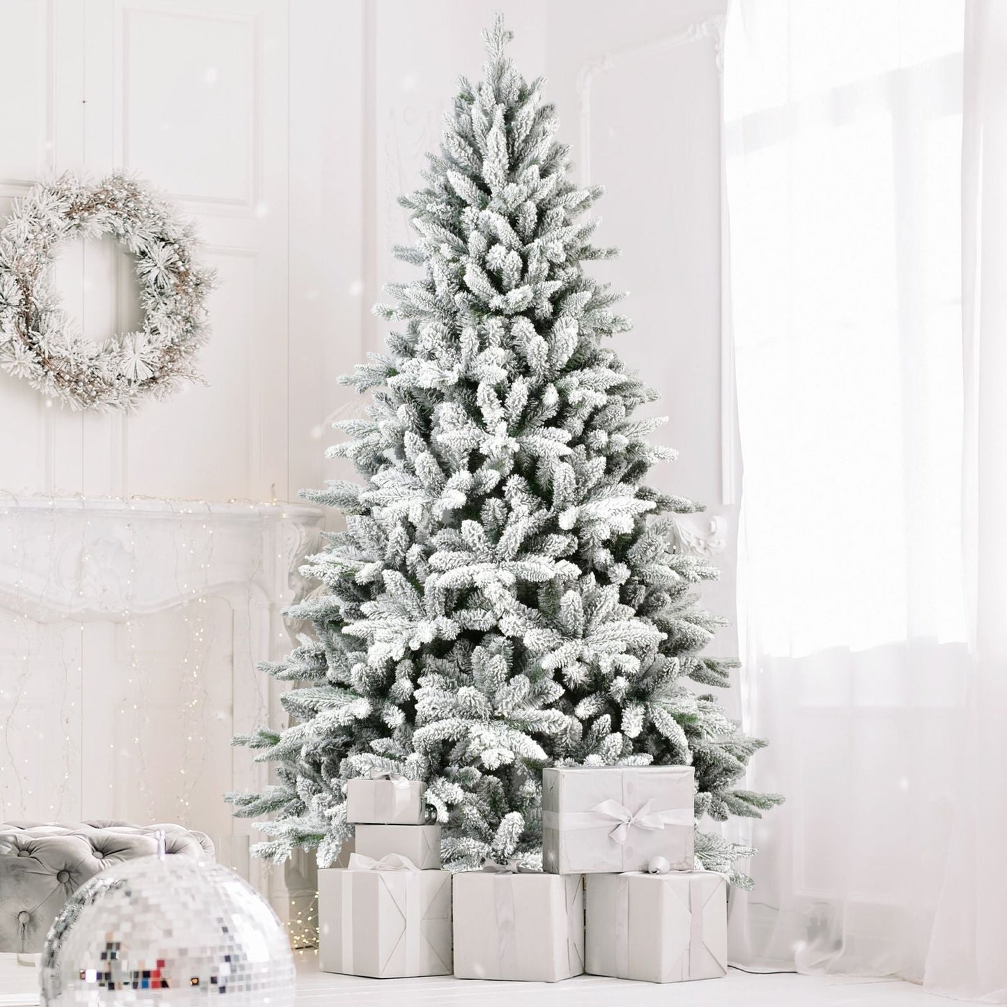 Arbre de Noël à charnières enneigé de 5 pieds - PVC ignifuge écologique, montage et rangement faciles pour la décoration des fêtes 2024
