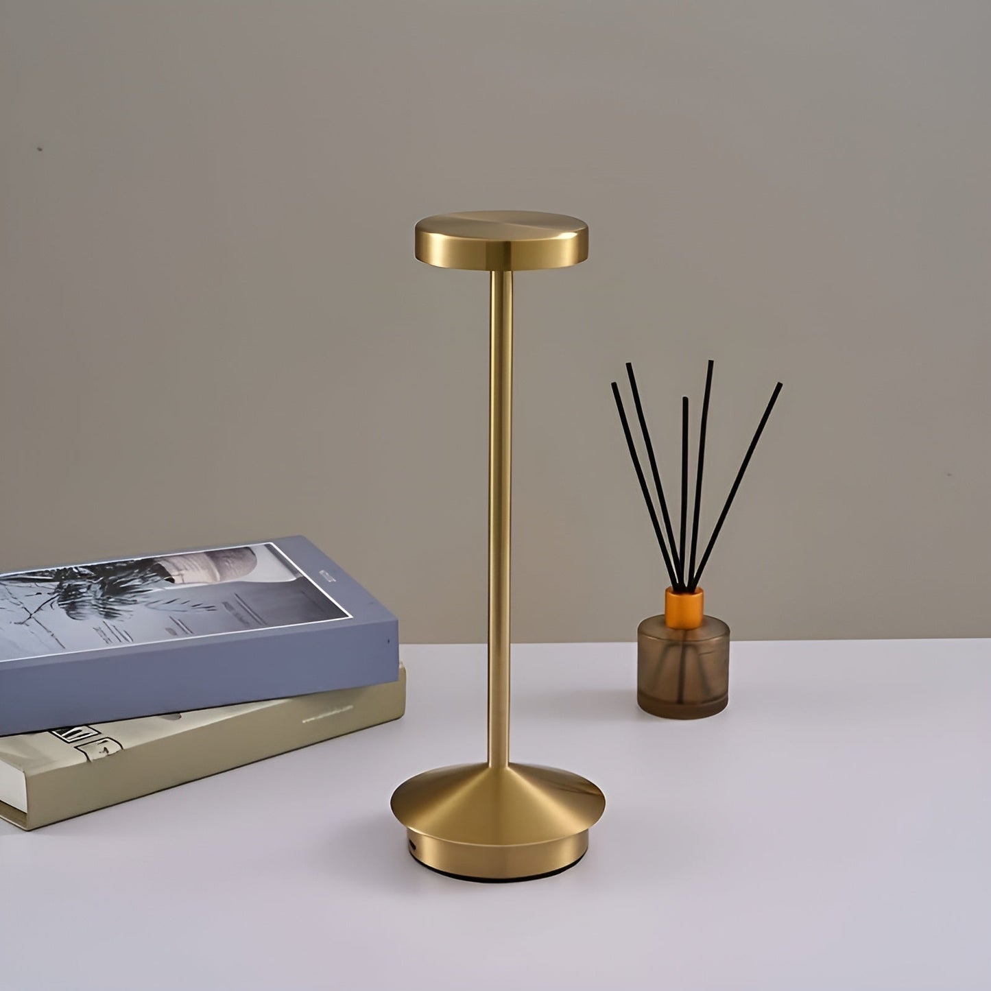 Lampe Tarion Élégante – LED Sans Fil avec Commande Tactile