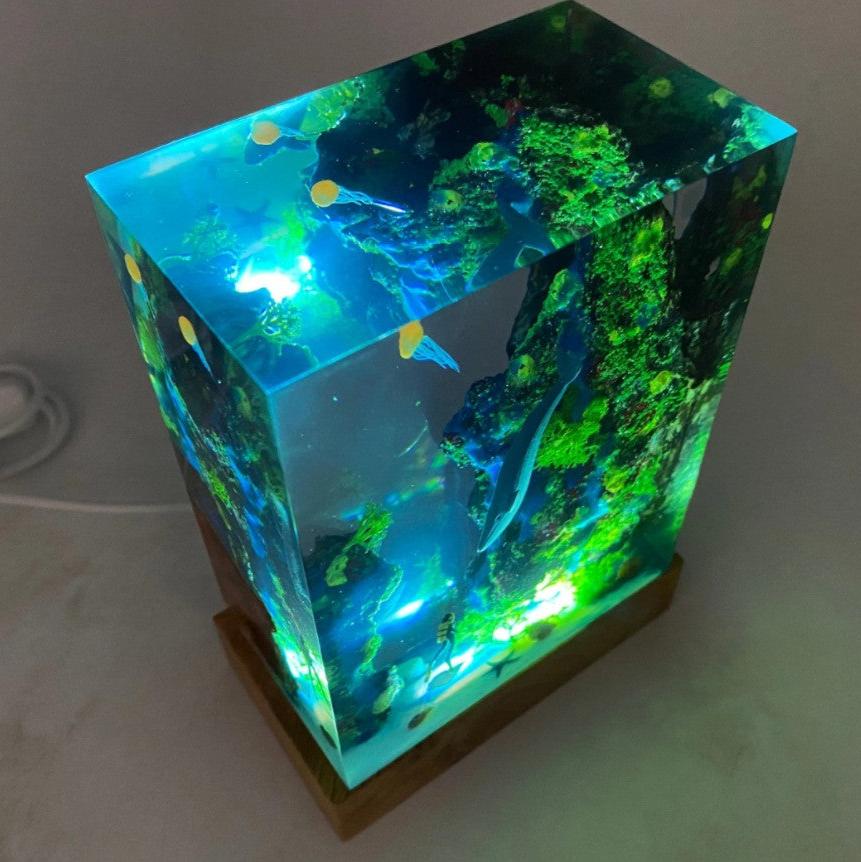 Floroux - Magnifique lampe de table Océan en résine pour votre maison