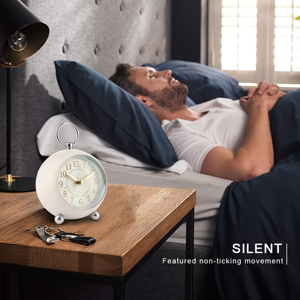 RetroTime Horloge - Réveil silencieux élégant avec éclairage nocturne