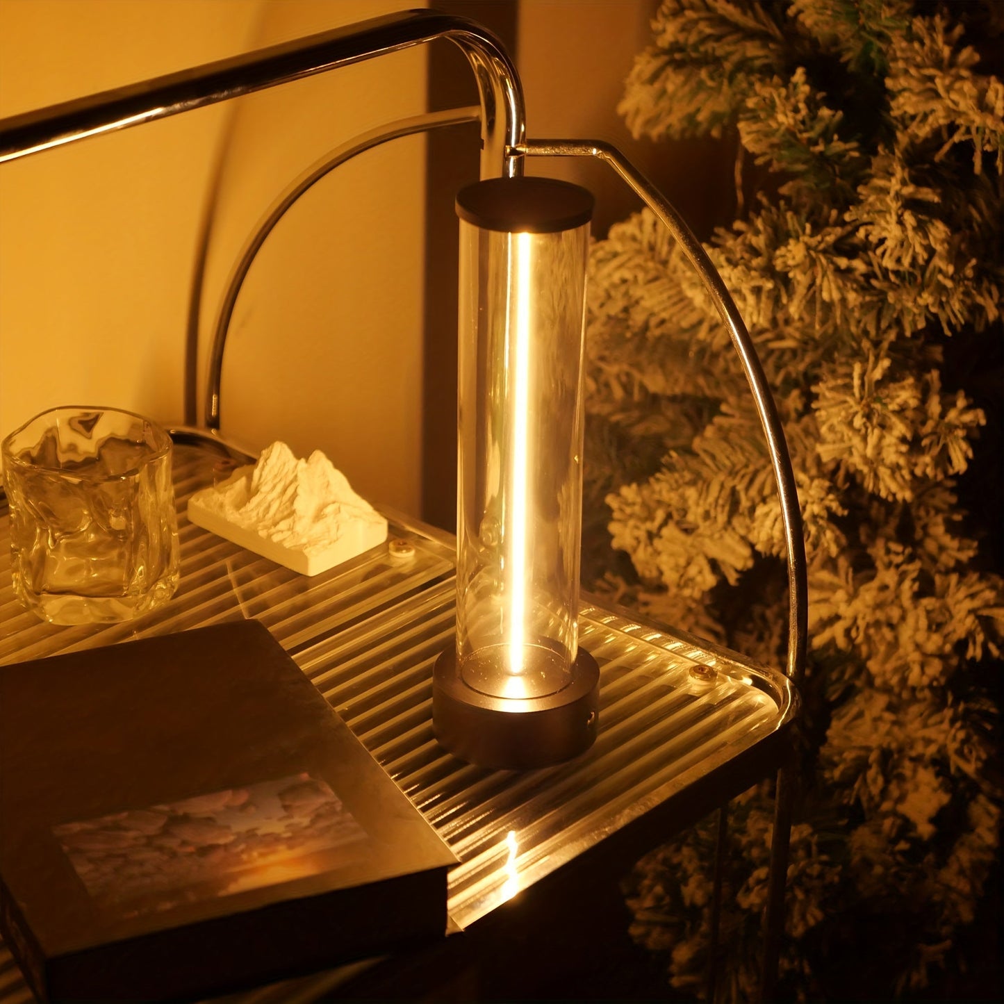 TouchGlow – Lampe de table LED sans fil avec port de charge