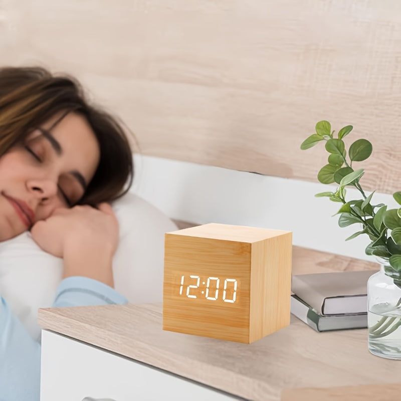 WoodTime Horloge – Réveil en Bois Élégant avec Affichage LED