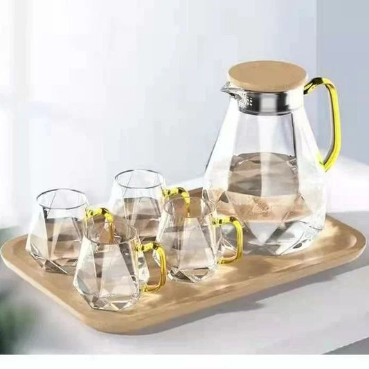 Carafe d'eau élégante