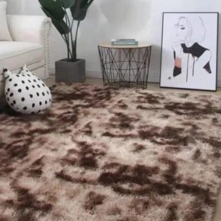 5*8 Tapis Pelucheux