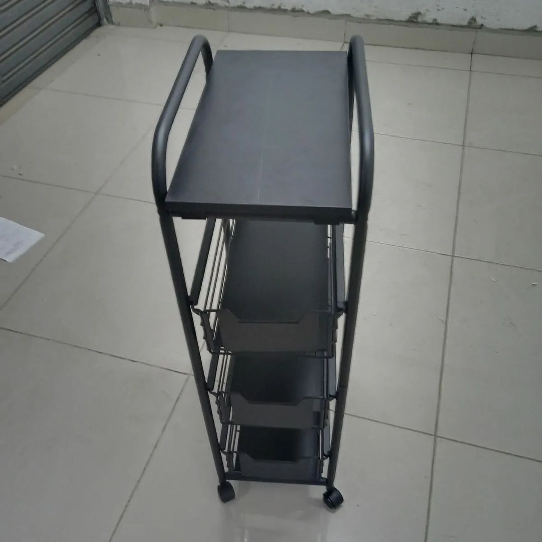 Chariot mobile multicouche