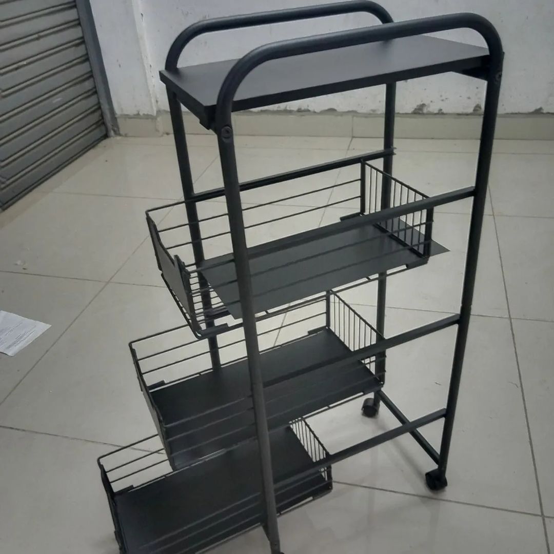Chariot mobile multicouche