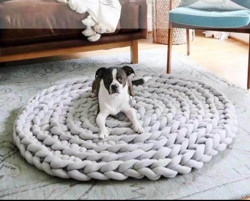 Tapis rond tricoté