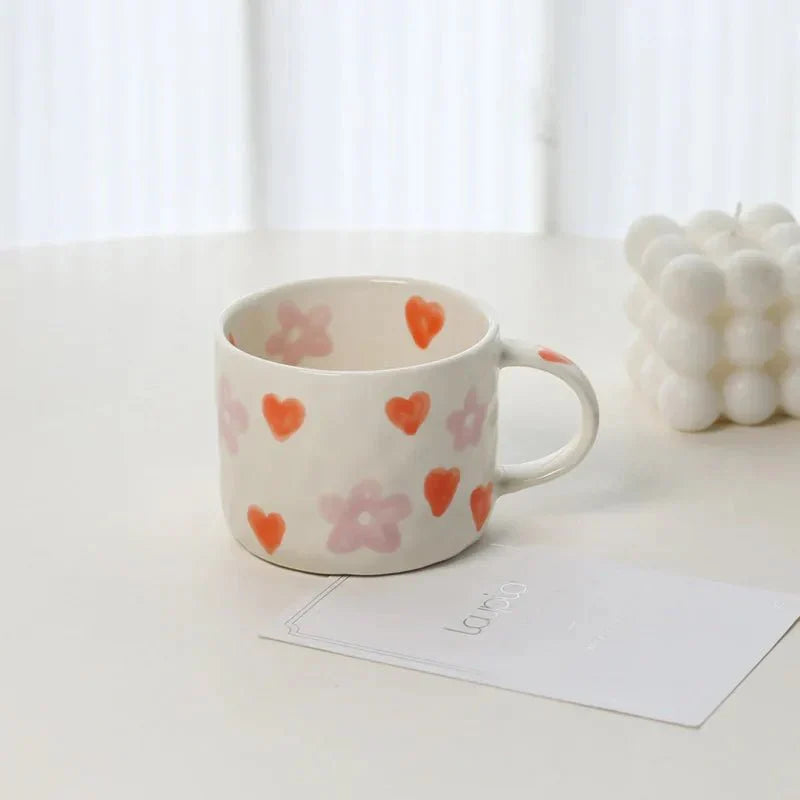 Set de tasse à café et assiette avec motif en cœur