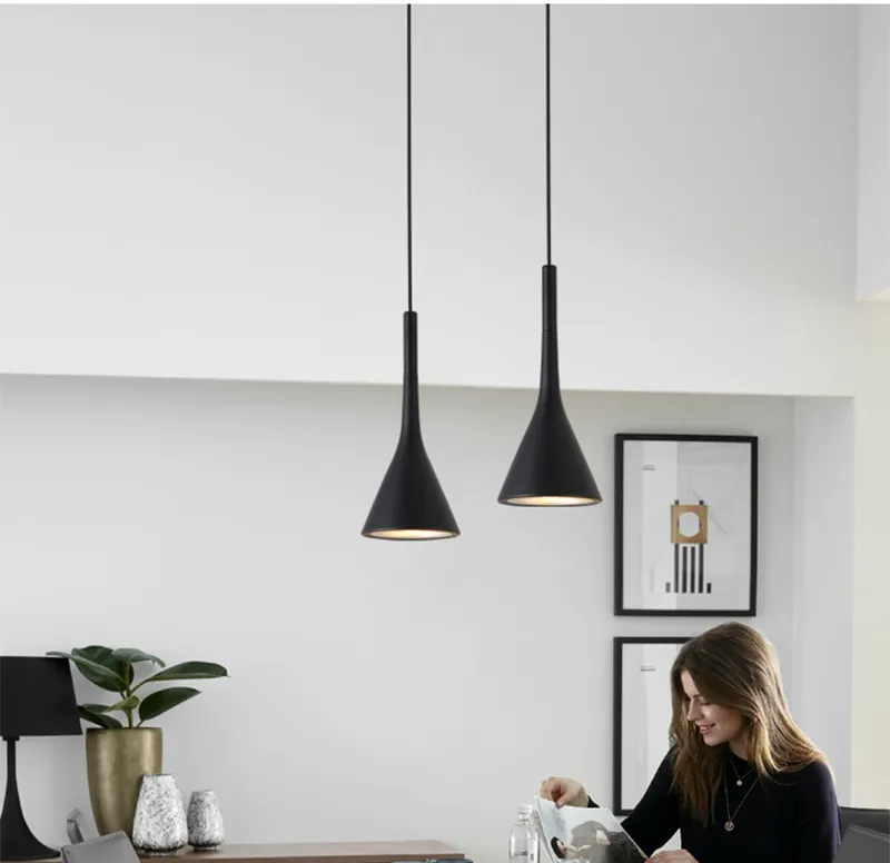 OrbisLumi - Éclairage LED Spatial pour Intérieur
