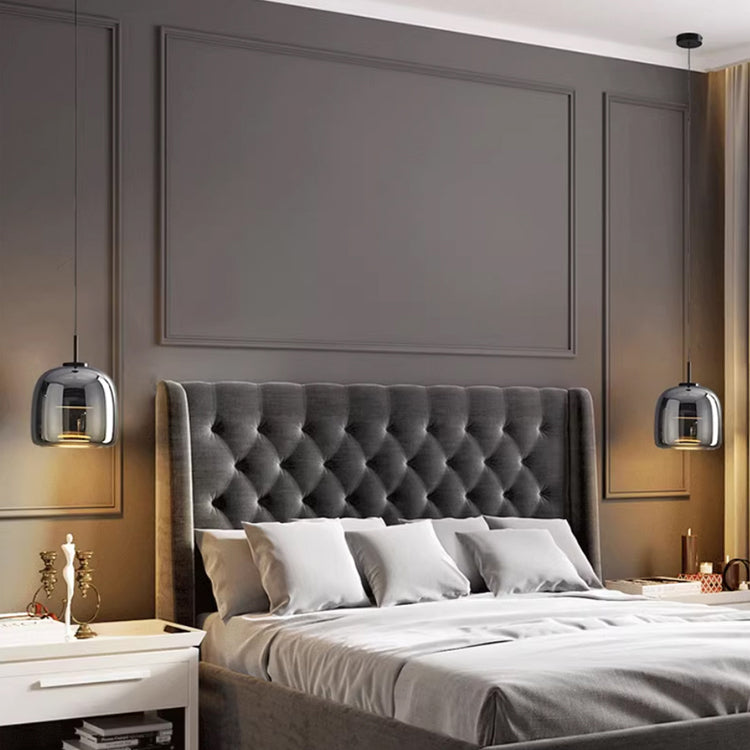 ÉclatNoir – Pendule Design en Verre Noir