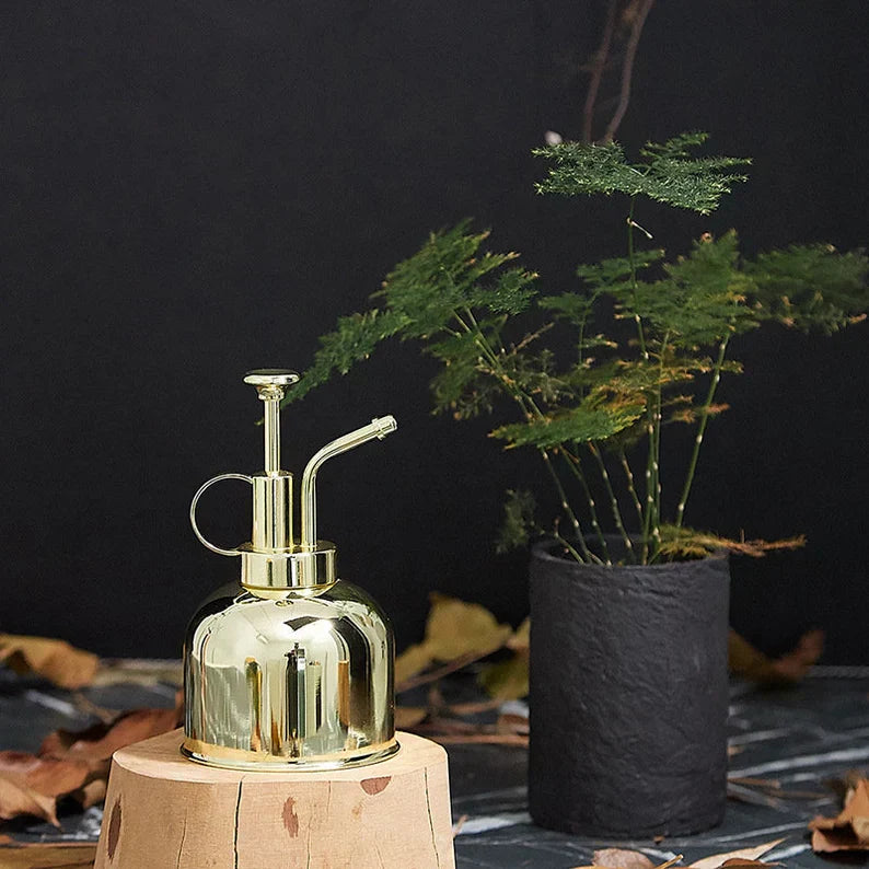 Floroux Premium Pulvérisateur de plantes | Bouteille dorée pour l'entretien des plantes | Accessoire élégant pour les plantes d'intérieur