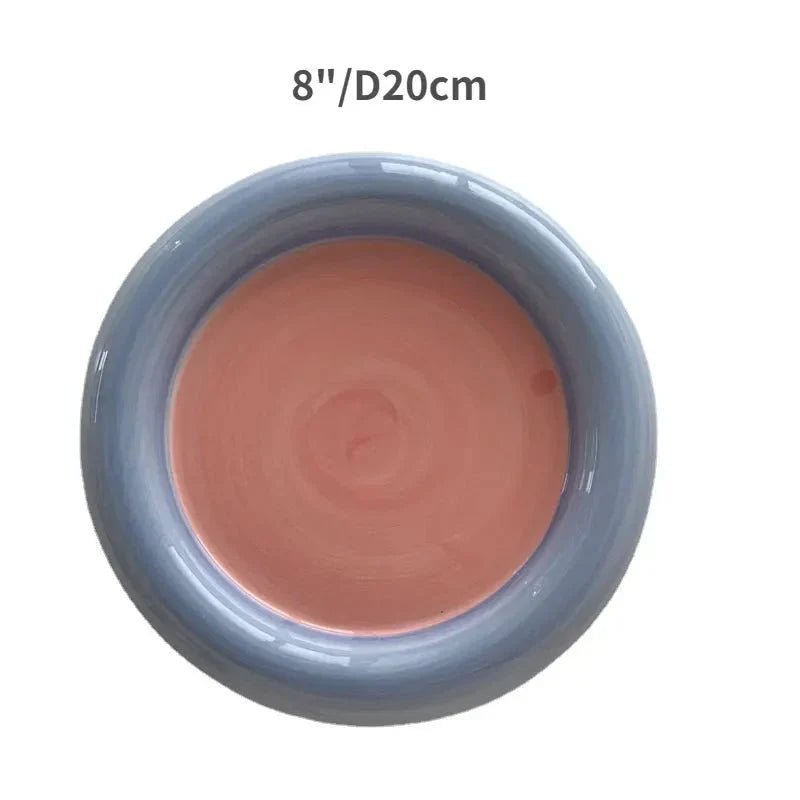 Assiette dodue en couleurs pastel de style coréen