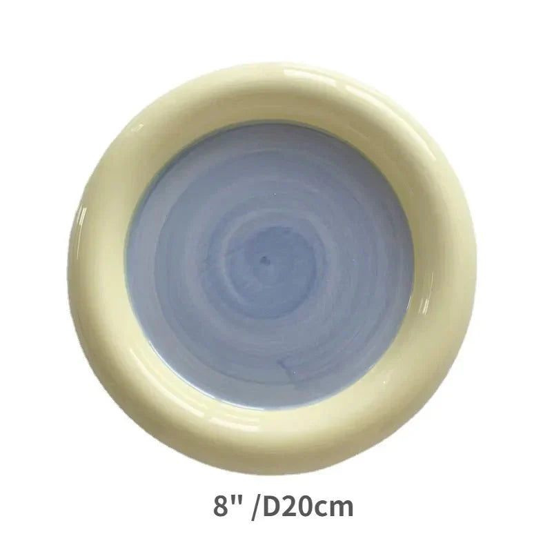 Assiette dodue en couleurs pastel de style coréen