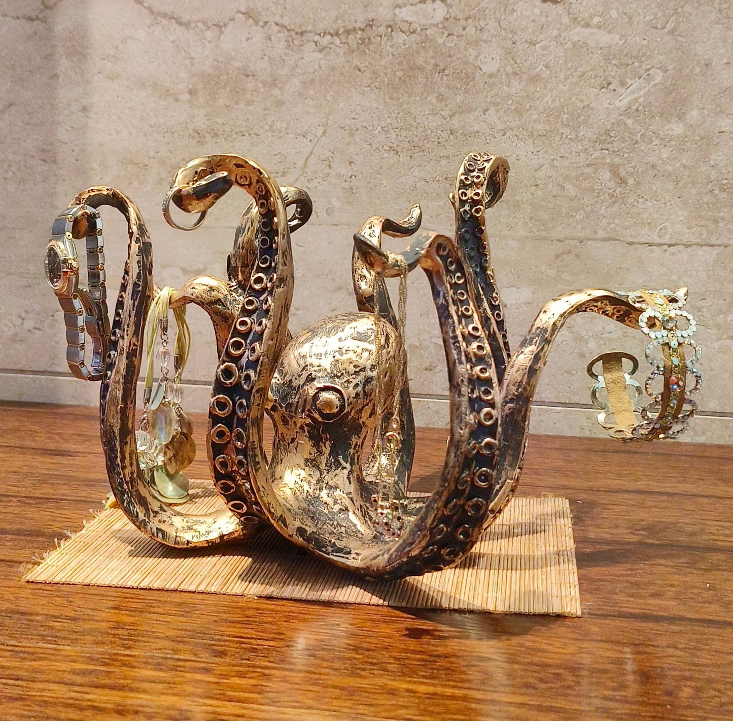 Porte-tasse Rustique Kraken Octopus – Organisateur de Tasse Nautique, Capacité de 8 Tasses