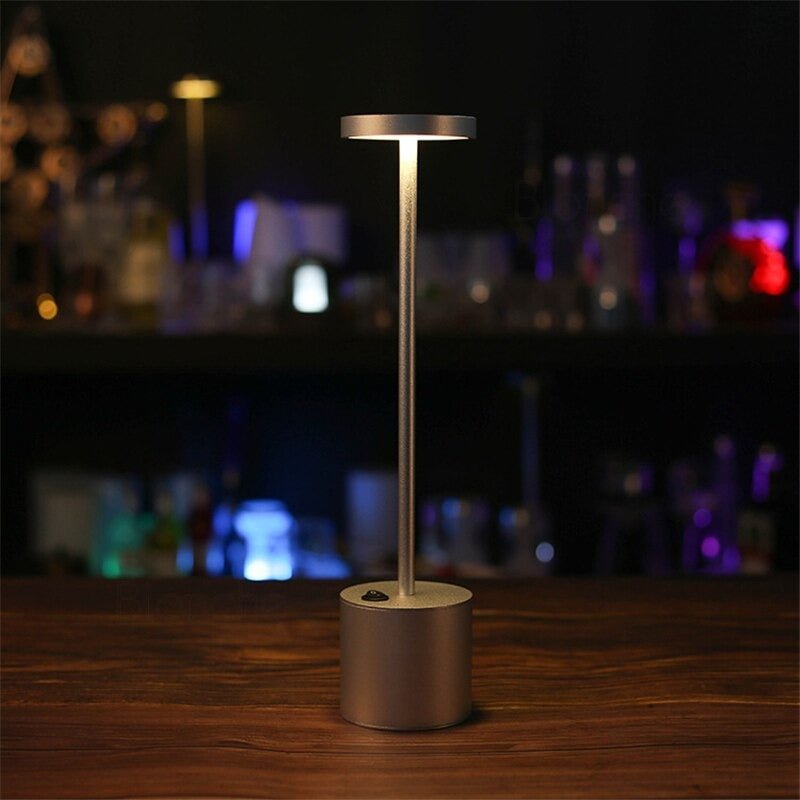 Lampe de table rechargeable élégante