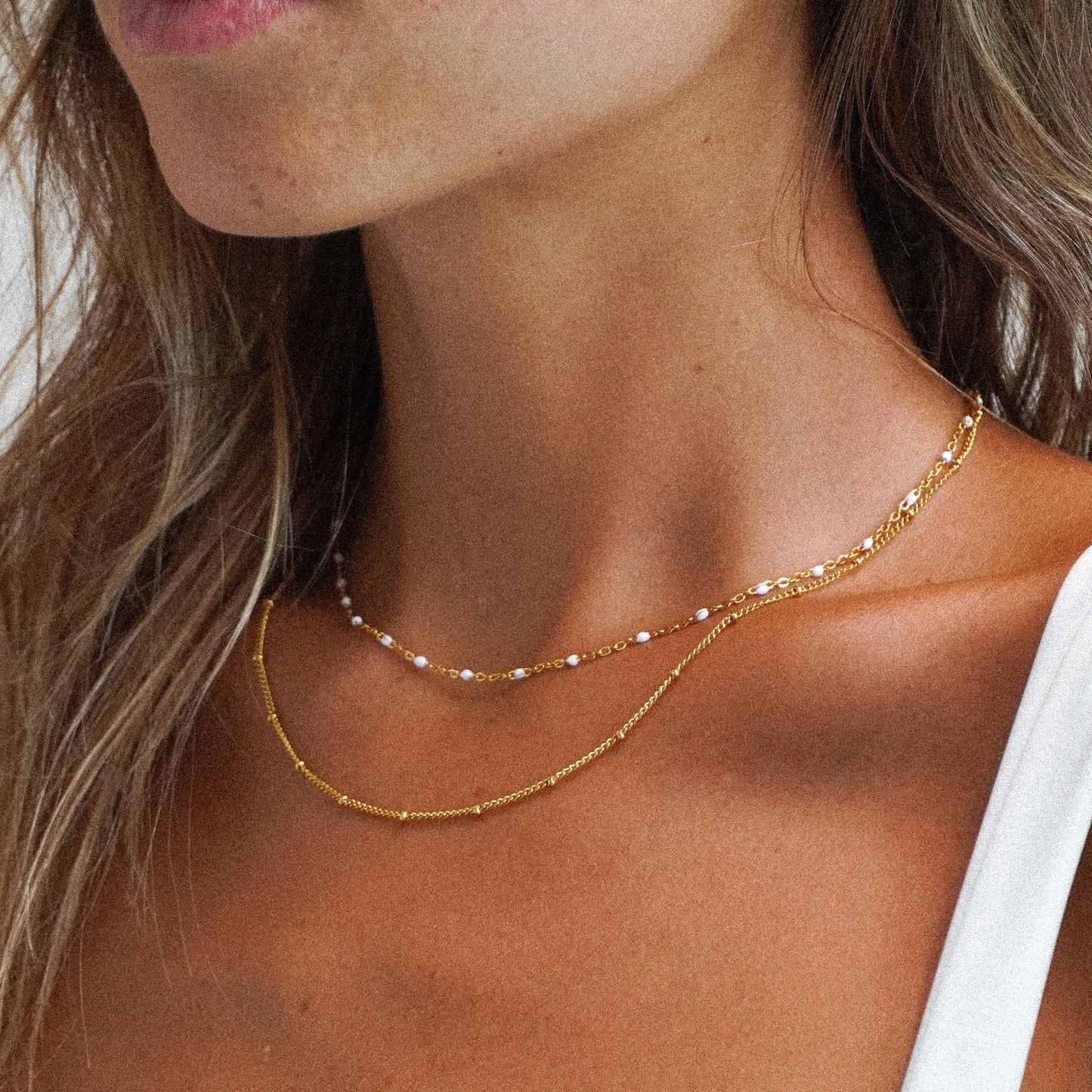 Amara Double Perles Choker - Élégant et Unique !