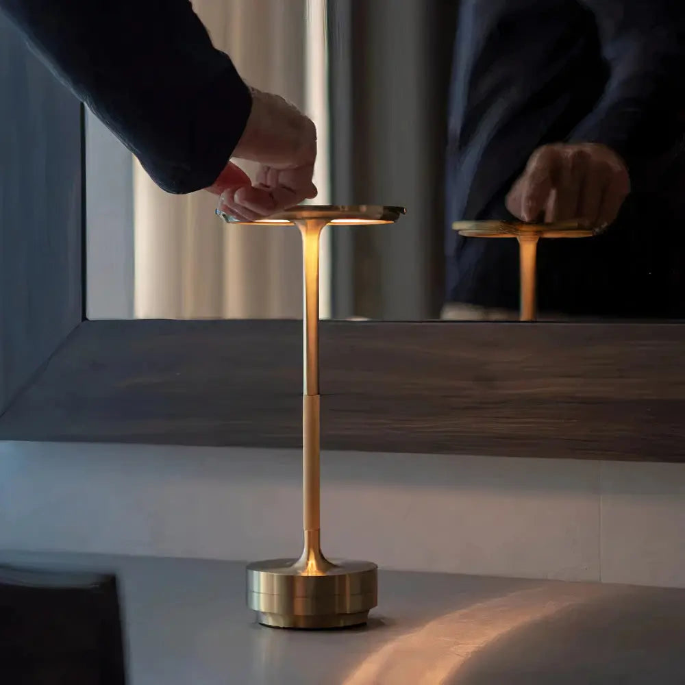 Lampe de Table Designer Thomas - ElegantGlow par LumenArt