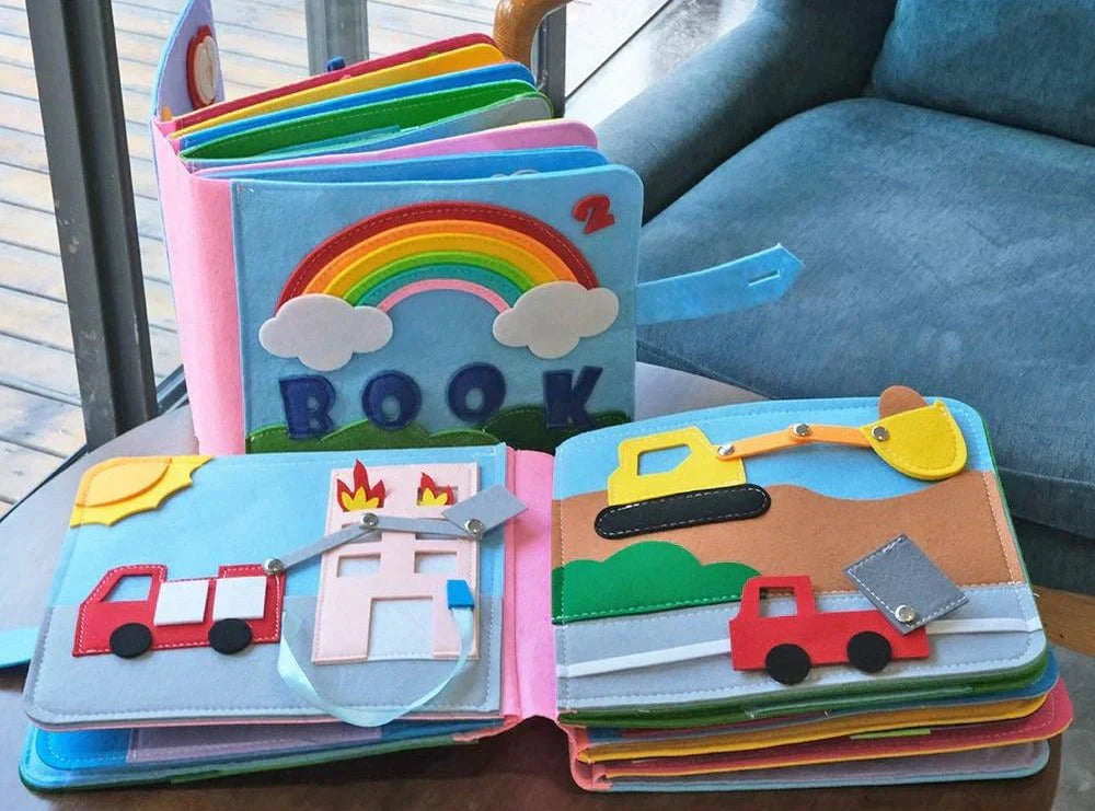 AdventureTales - Livre en feutre Montessori créatif